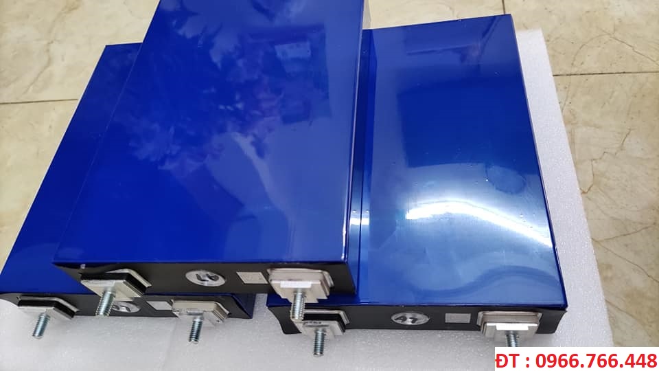 Lithium 3.2V 100Ah (3)